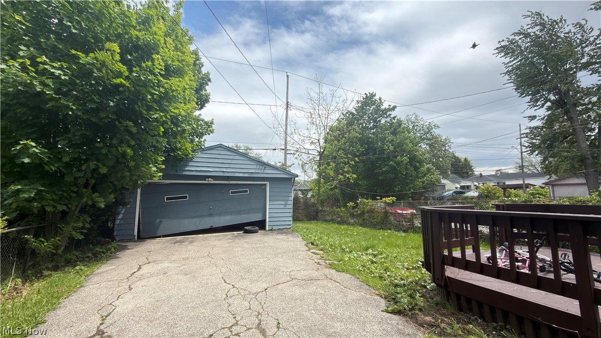 4297 E 139th Street Cleveland OH 44105