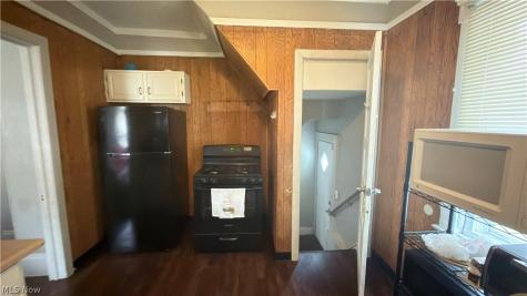 4297 E 139th Street Cleveland OH 44105