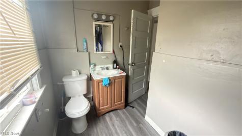 4297 E 139th Street Cleveland OH 44105