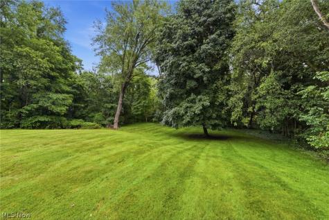 523 Rotunda Avenue Akron OH 44333