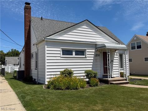 2720 Walbrook Avenue Cleveland OH 44109