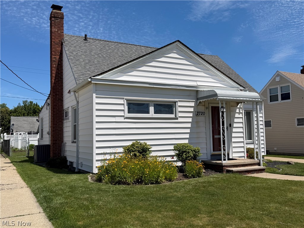 2720 Walbrook Avenue Cleveland OH 44109