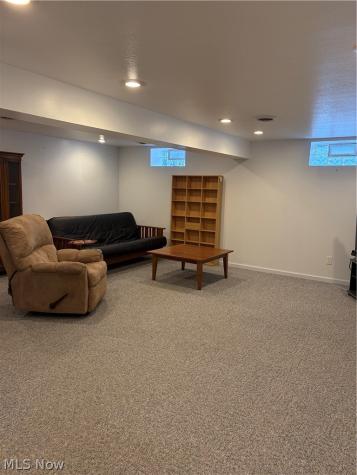 2720 Walbrook Avenue Cleveland OH 44109