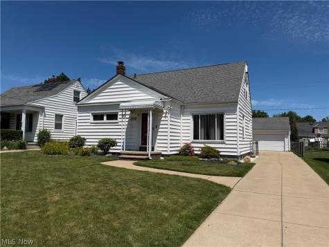 2720 Walbrook Avenue Cleveland OH 44109