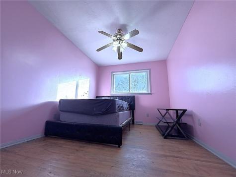 737 Dunny Avenue Sheffield Lake OH 44054