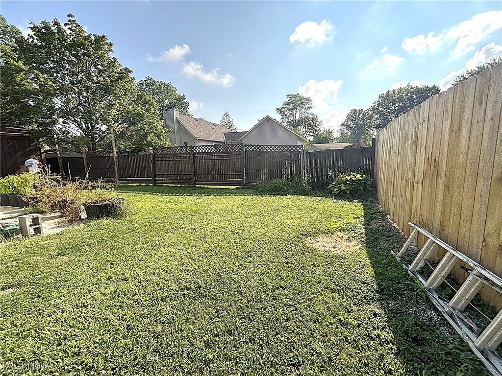 737 Dunny Avenue Sheffield Lake OH 44054