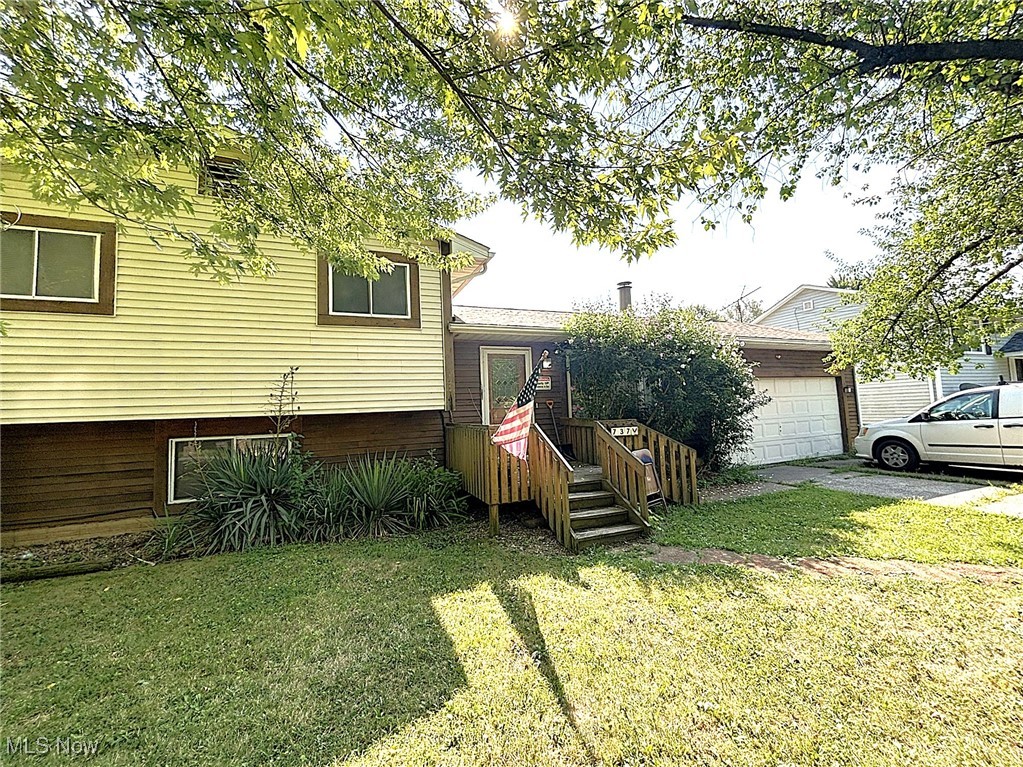 737 Dunny Avenue Sheffield Lake OH 44054