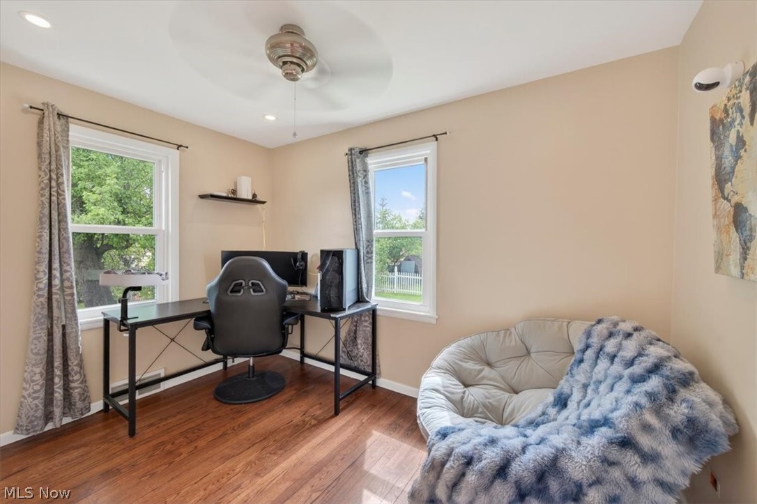 437 E Wilson Avenue Girard OH 44420