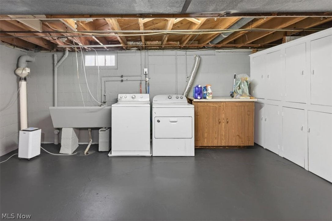 437 E Wilson Avenue Girard OH 44420