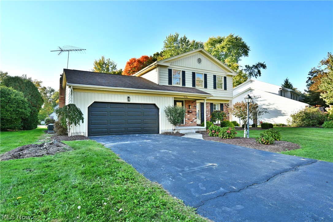1050 Westport Drive Boardman OH 44511