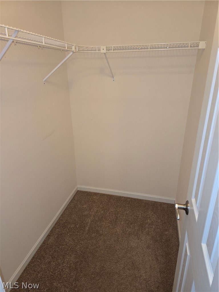 136 Haydens Arbor Elyria OH 44035