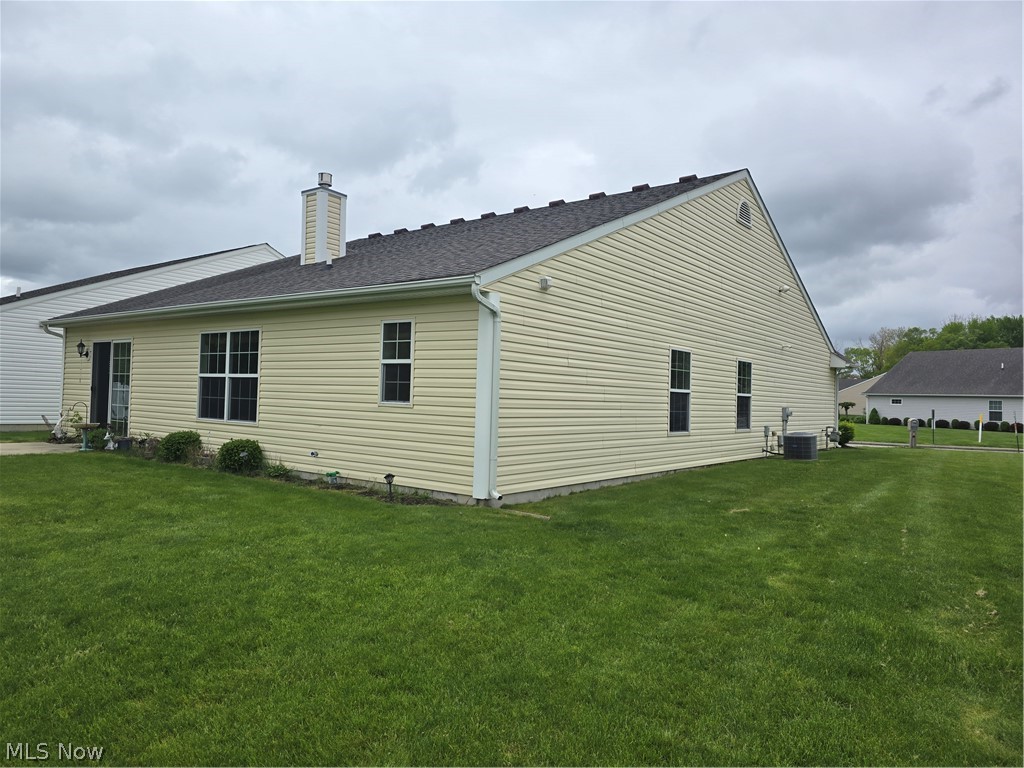 136 Haydens Arbor Elyria OH 44035