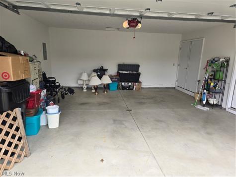 136 Haydens Arbor Elyria OH 44035