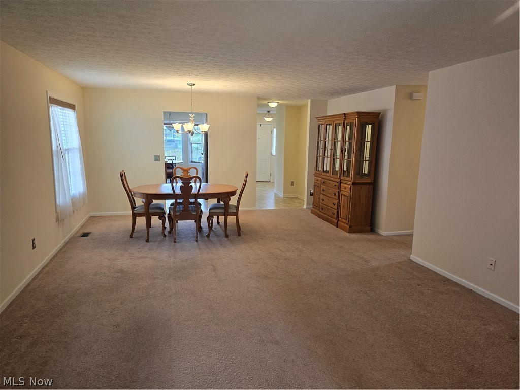 136 Haydens Arbor Elyria OH 44035