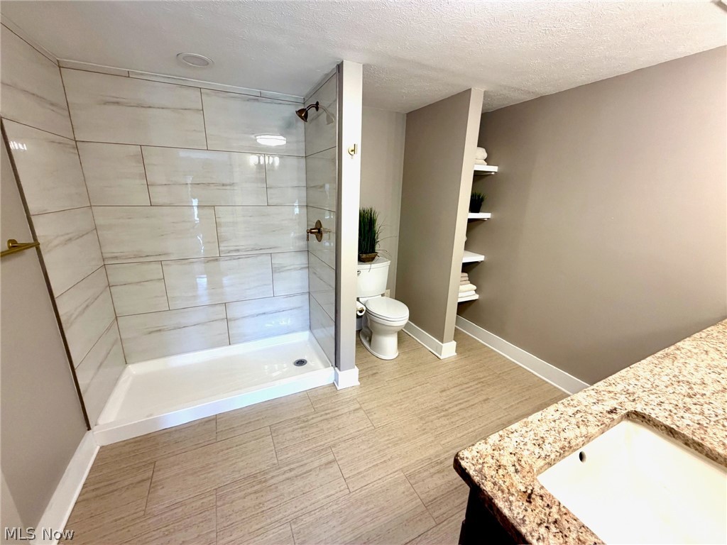 549 Perry Road Tallmadge OH 44278