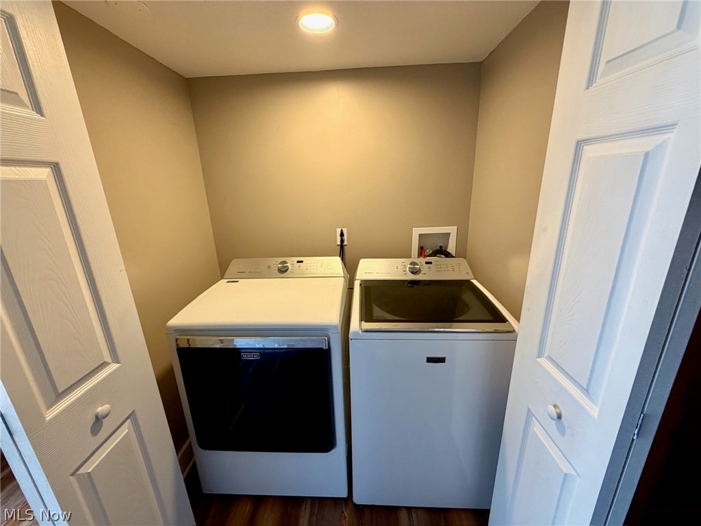 549 Perry Road Tallmadge OH 44278
