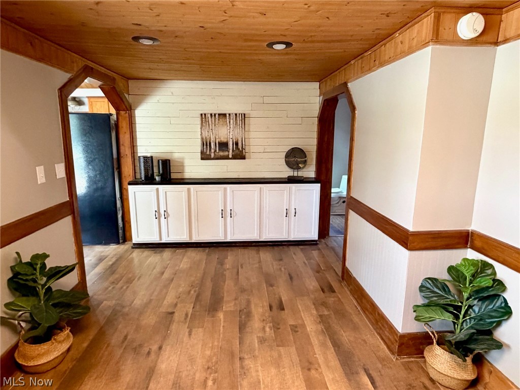 549 Perry Road Tallmadge OH 44278