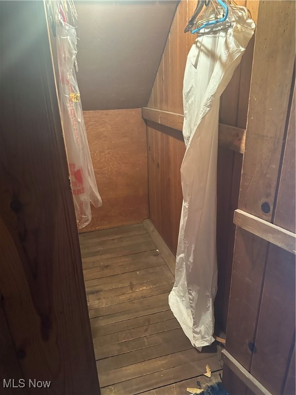 1351 Bradford Street NW Warren OH 44485