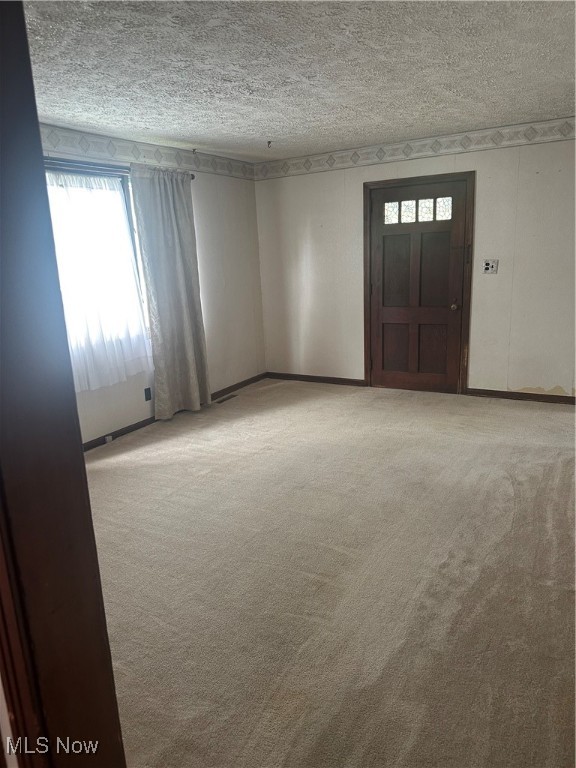 1351 Bradford Street NW Warren OH 44485