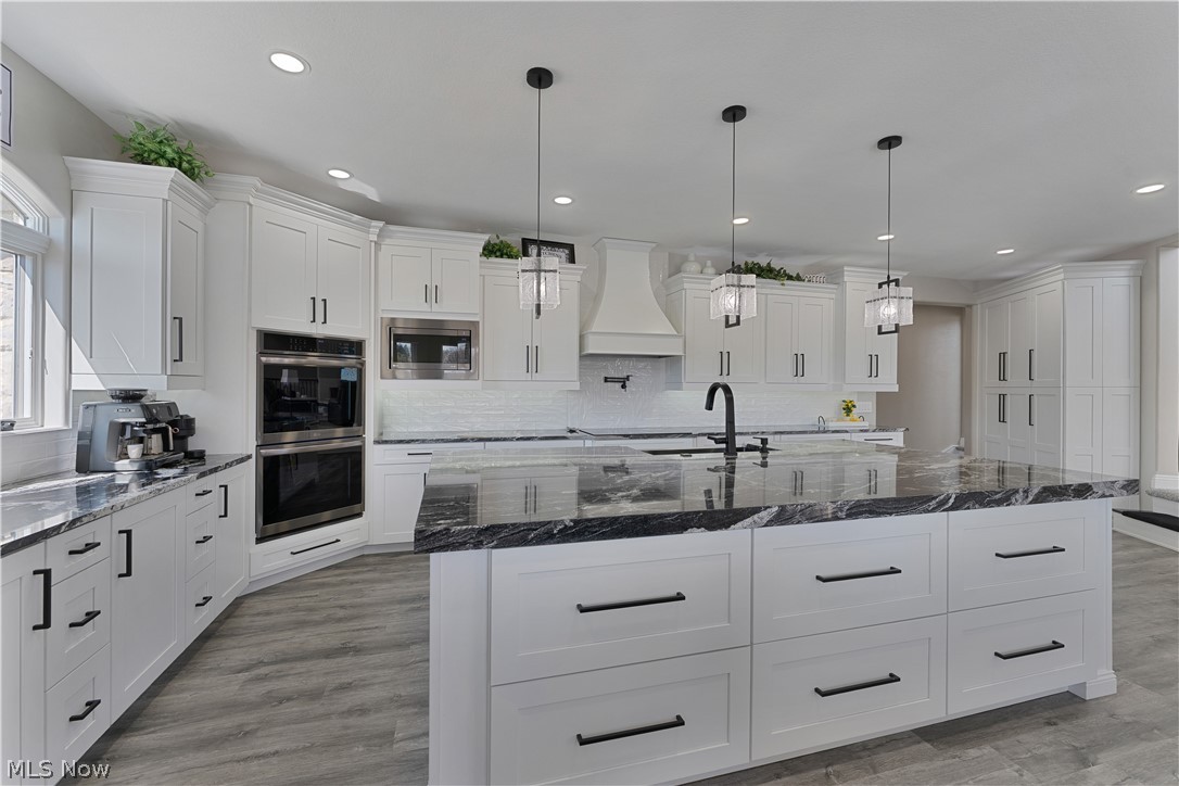 2900 Whispering Pines Drive Canfield OH 44406