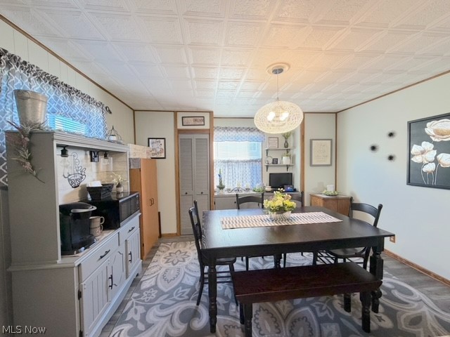311 E 7th Street Uhrichsville OH 44683