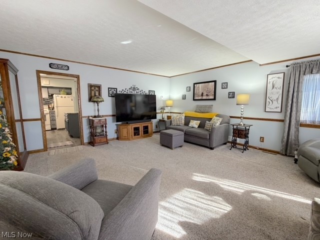311 E 7th Street Uhrichsville OH 44683