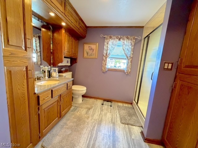 311 E 7th Street Uhrichsville OH 44683