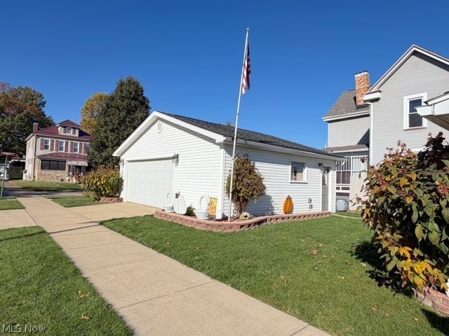 311 E 7th Street Uhrichsville OH 44683