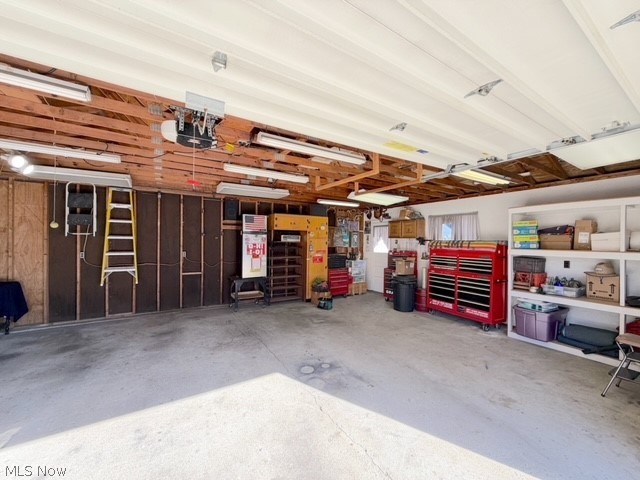 311 E 7th Street Uhrichsville OH 44683