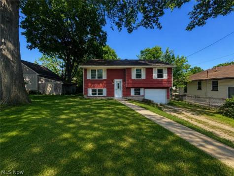 3734 Elbertus Avenue Youngstown OH 44507