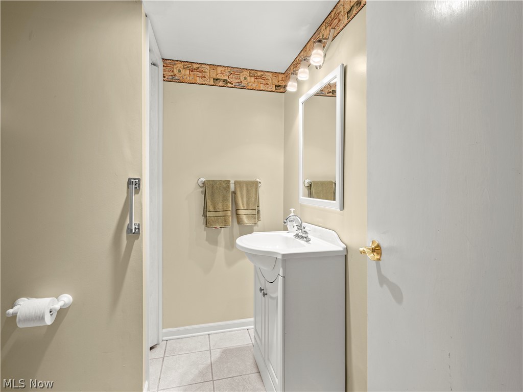 3845 Dresden Road Zanesville OH 43701