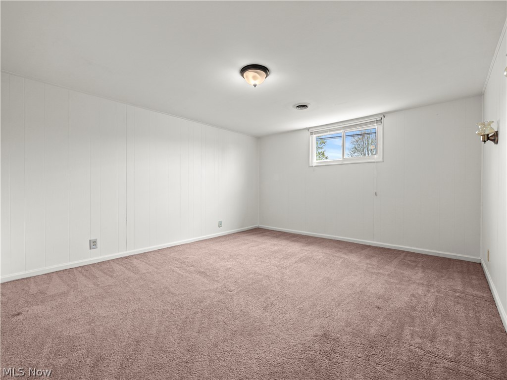3845 Dresden Road Zanesville OH 43701