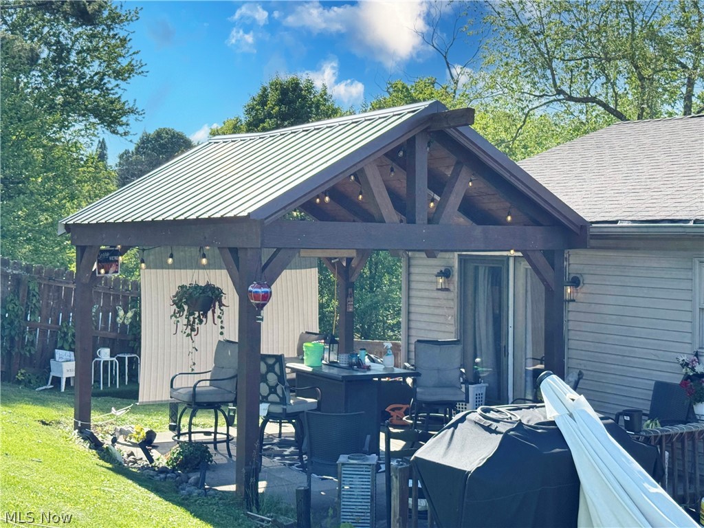 170 Crawford Avenue Wintersville OH 43953