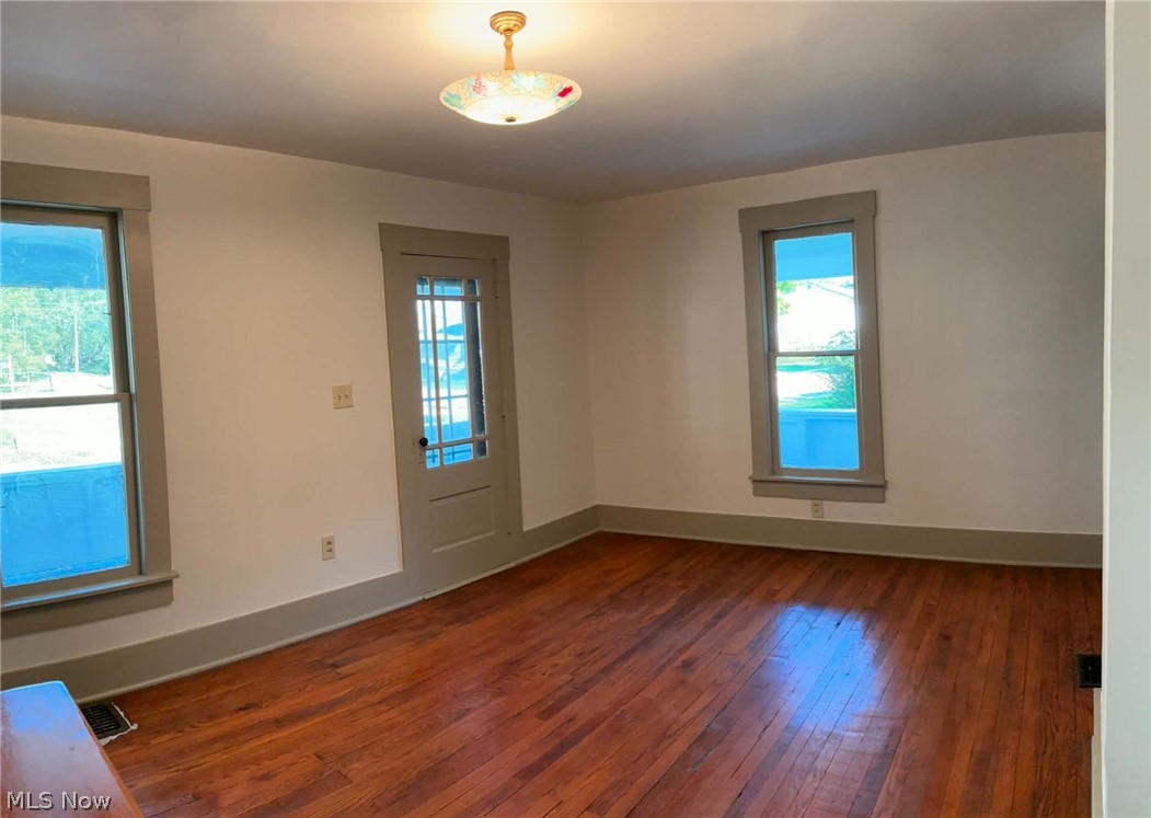 207 W Main Street Warsaw OH 43844