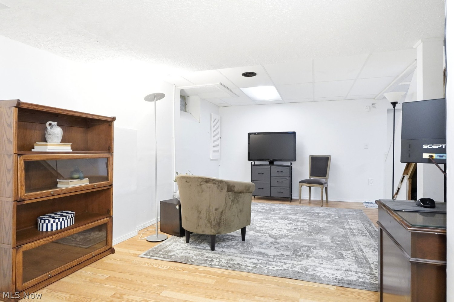 15 E Summit Street Chagrin Falls OH 44022