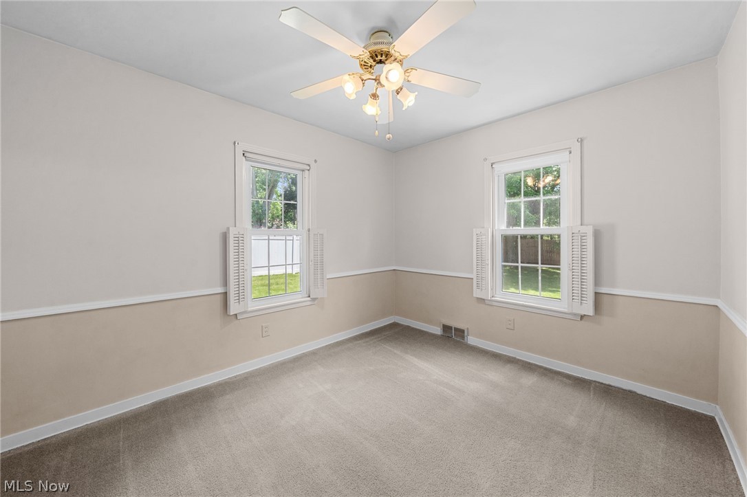 1489 Earhart Avenue Akron OH 44320