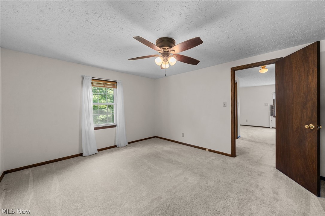 1489 Earhart Avenue Akron OH 44320