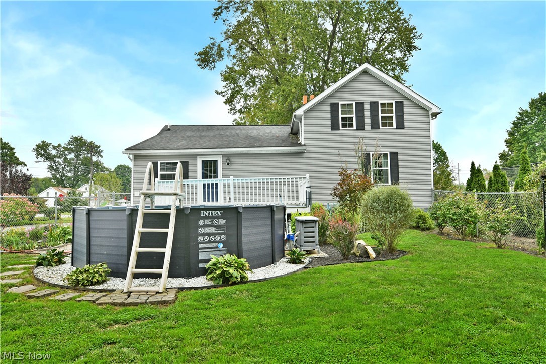 574 Braceville Robinson Road NW Newton Falls OH 44444