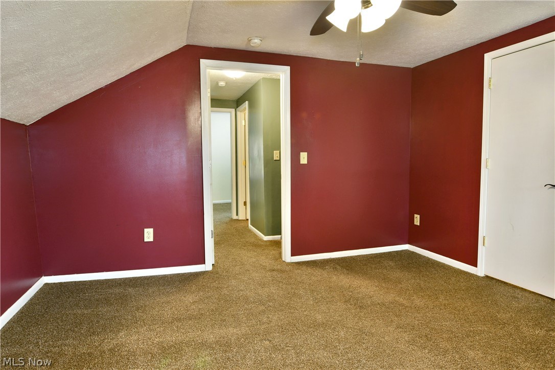 574 Braceville Robinson Road NW Newton Falls OH 44444