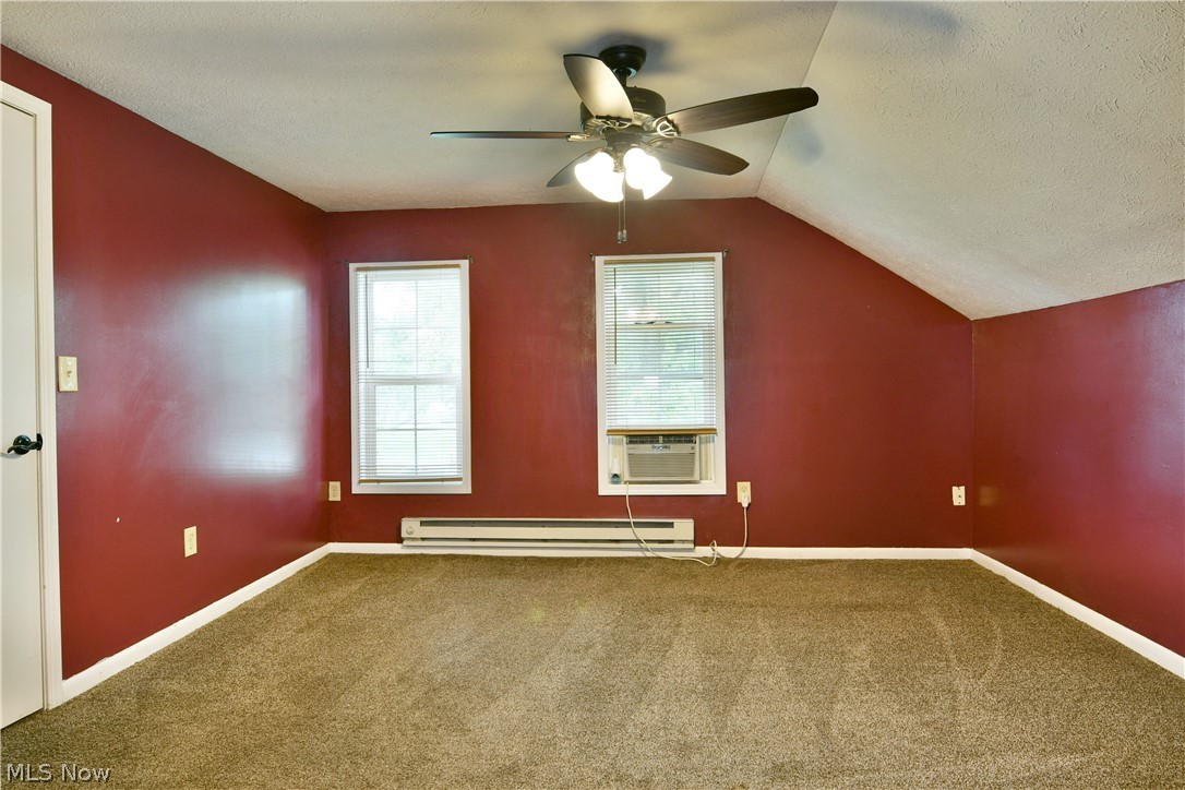 574 Braceville Robinson Road NW Newton Falls OH 44444