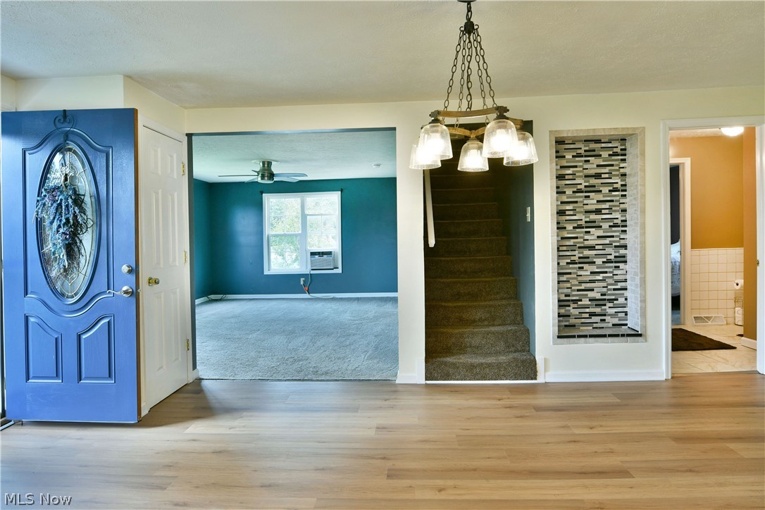 574 Braceville Robinson Road NW Newton Falls OH 44444
