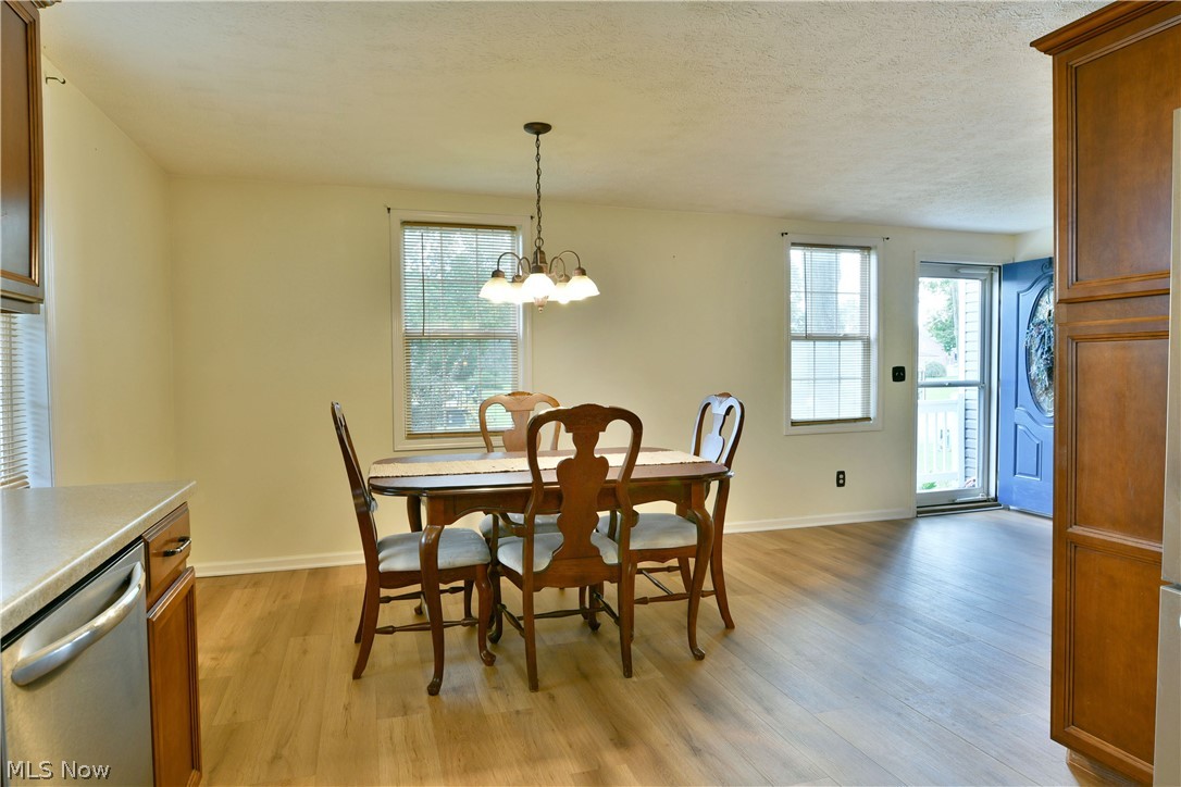 574 Braceville Robinson Road NW Newton Falls OH 44444