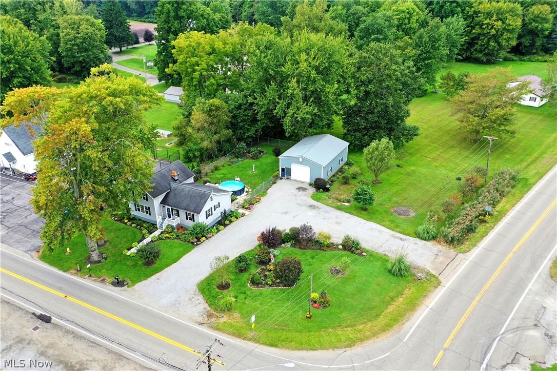 574 Braceville Robinson Road NW Newton Falls OH 44444