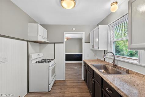 3726 Vernon Avenue NW Canton OH 44709