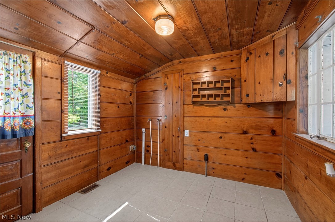 3726 Vernon Avenue NW Canton OH 44709