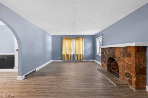 3726 Vernon Avenue NW Canton OH 44709