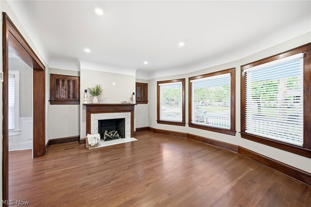 1459 Cohassett Avenue Lakewood OH 44107