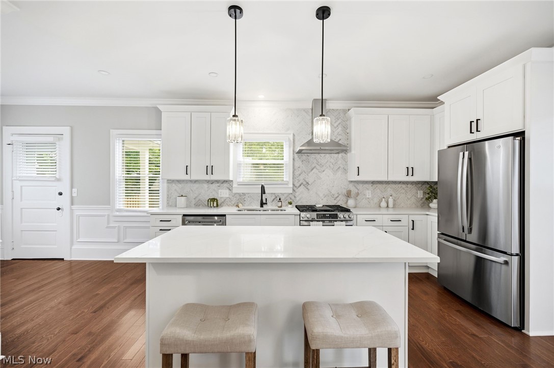 1459 Cohassett Avenue Lakewood OH 44107