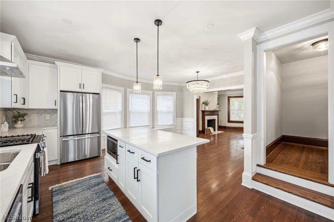 1459 Cohassett Avenue Lakewood OH 44107