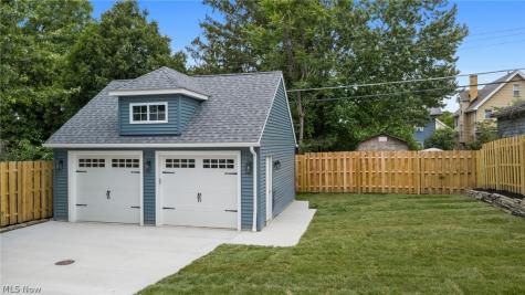 1459 Cohassett Avenue Lakewood OH 44107